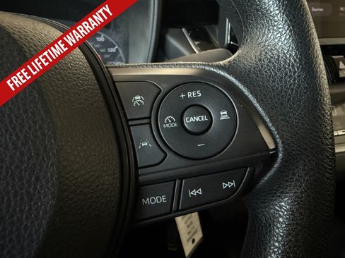 Used 2023 Toyota Corolla LE FWD image 30