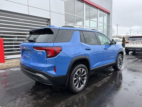 Used 2025 GMC Terrain Elevation w/ Elevation Premium Package image 7