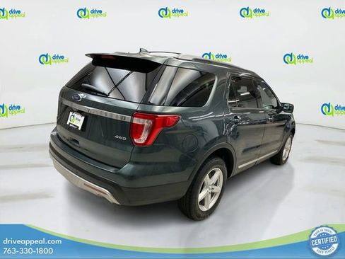 Used 2016 Ford Explorer XLT w/ Equipment Group 202A image 5
