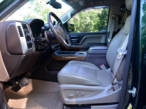 Used 2014 GMC Sierra 1500 SLT w/ SLT Preferred Package AWD/4WD image 23