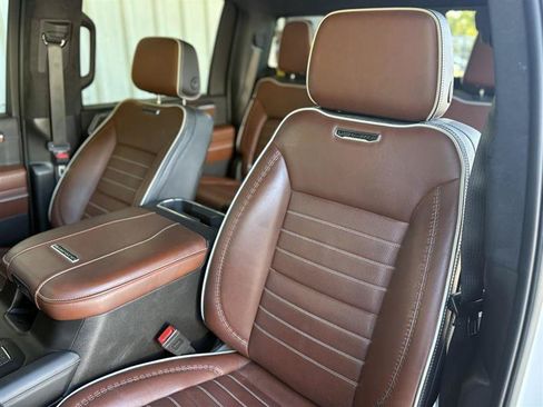Used 2024 GMC Sierra 2500 Denali Ultimate AWD/4WD image 32