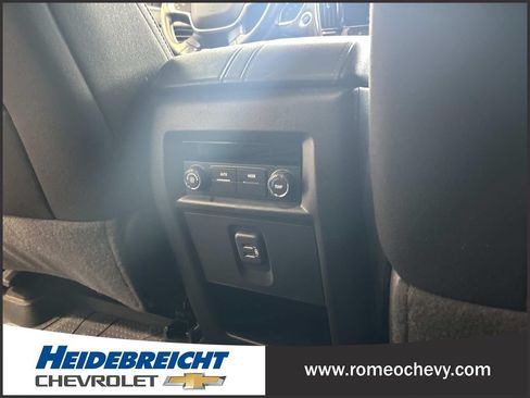 Used 2023 Chevrolet Traverse LT w/ LPO, Floor Liner Package AWD/4WD image 17