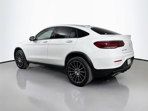 Used 2022 Mercedes-Benz GLC 300 4MATIC Coupe image 8