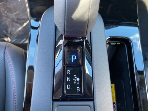 Used 2025 Toyota Prius Plug-In Hybrid FWD image 47