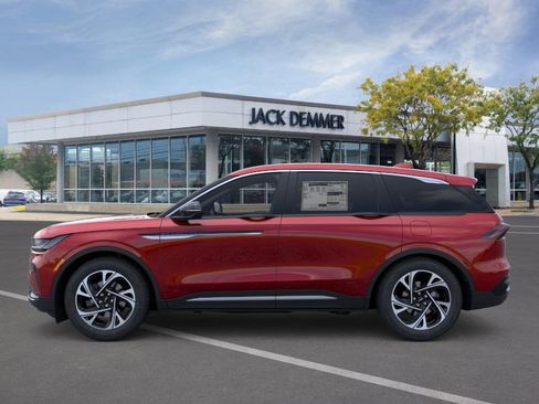 New 2026 Lincoln Nautilus Premier image 3