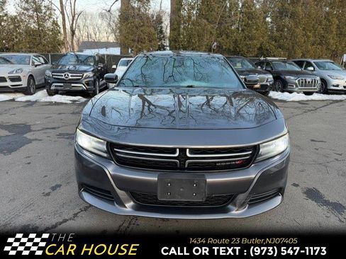 Used 2016 Dodge Charger SE w/ Popular Equipment Group image 4