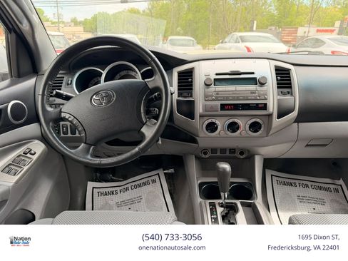 Used 2011 Toyota Tacoma PreRunner w/ TRD Sport Pkg RWD image 10