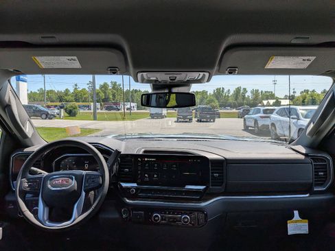 New 2026 GMC Sierra 2500 SLE w/ SLE Value Package; AWD/4WD image 22