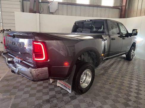 Used 2025 RAM 3500 Big Horn AWD/4WD image 5