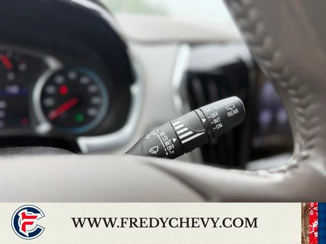 Used 2020 Chevrolet Traverse LT FWD image 45
