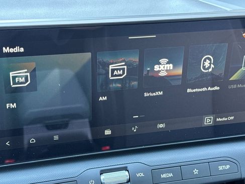 New 2026 Kia K4 LXS image 17