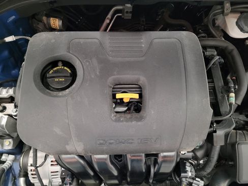 Used 2020 Hyundai Elantra SEL image 30