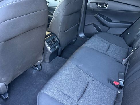 Used 2025 Honda Accord SE image 11