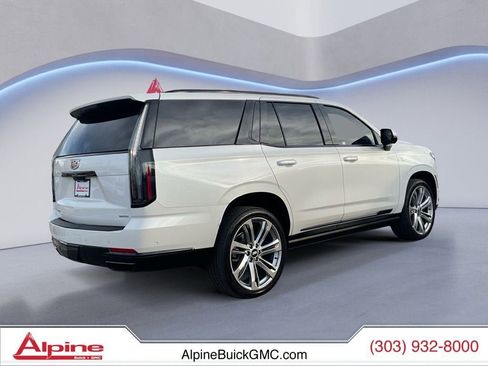 Used 2025 Cadillac Escalade Sport Platinum image 5