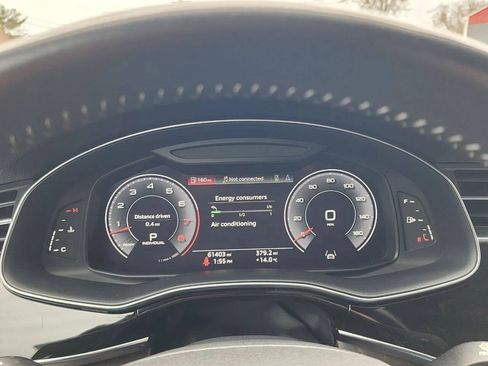 Used 2019 Audi Q8 Premium Plus w/ Premium Plus AWD/4WD image 22