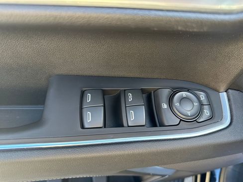 Certified 2022 Chevrolet Silverado 1500 RST image 13