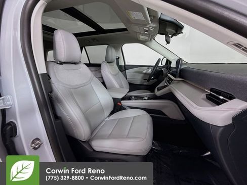 New 2025 Ford Explorer Active w/ Active Comfort Package image 32