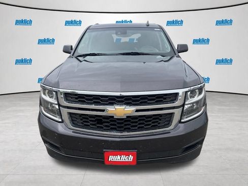 Used 2017 Chevrolet Suburban LS w/ Enhanced Driver Alert Package AWD/4WD image 2