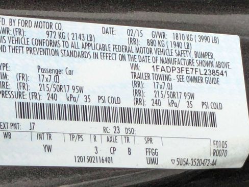 Used 2015 Ford Focus SE w/ SE Ecoboost Package image 31