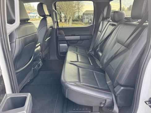 Used 2024 Ford F350 Lariat image 4