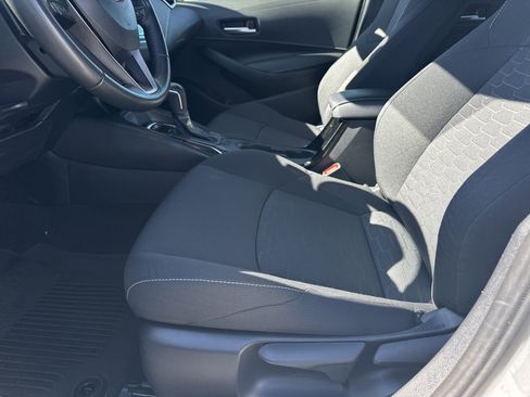 Used 2023 Toyota Corolla SE image 10