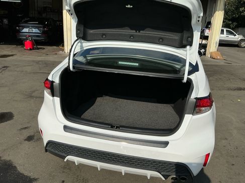 Used 2022 Toyota Corolla SE image 26