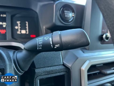 Used 2024 Toyota Tacoma SR5 AWD/4WD image 19