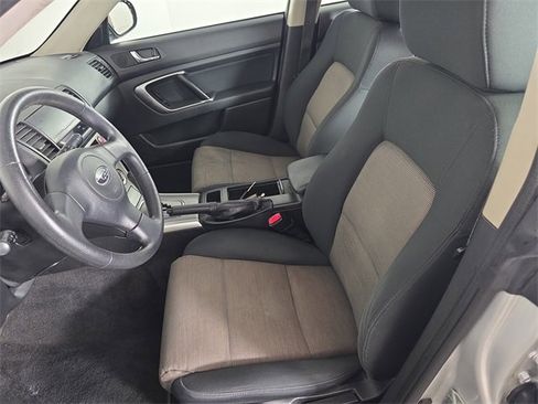 Used 2007 Subaru Outback 2.5i image 4