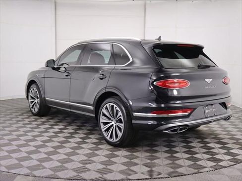 New 2025 Bentley Bentayga image 7