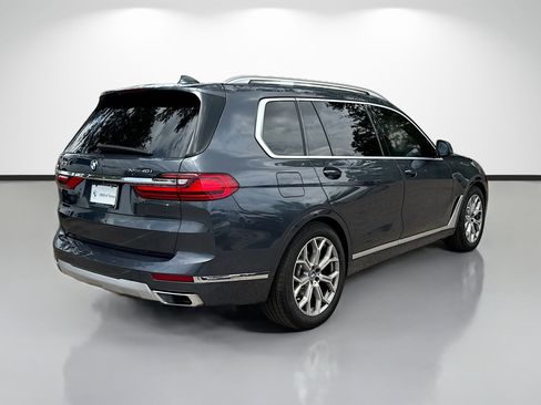 Used 2021 BMW X7 xDrive40i w/ Premium Package AWD/4WD image 3
