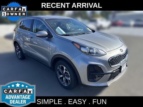 Used 2022 Kia Sportage LX FWD image 1