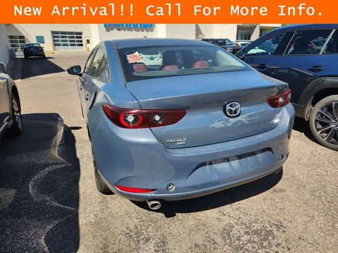 Used 2025 MAZDA MAZDA3 s AWD/4WD image 8