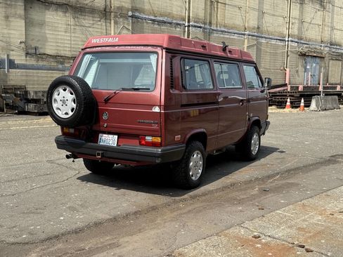 Used 1988 Volkswagen Vanagon GL image 10