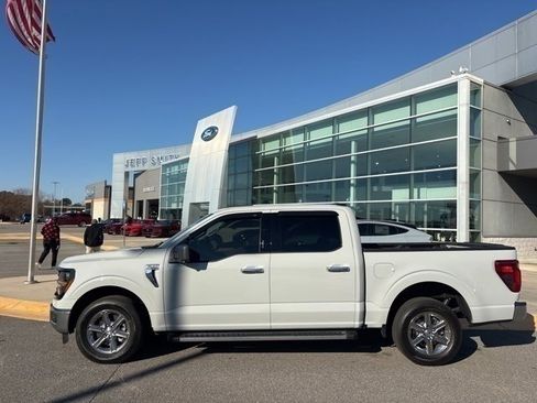 Used 2024 Ford F150 XLT w/ Mobile Office Package image 2