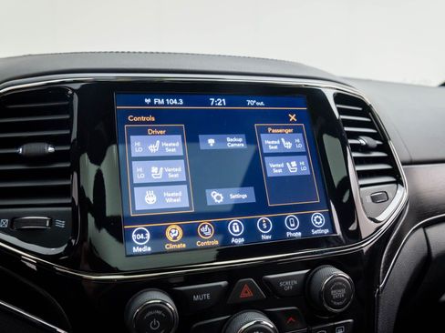 Used 2021 Jeep Grand Cherokee High Altitude image 27