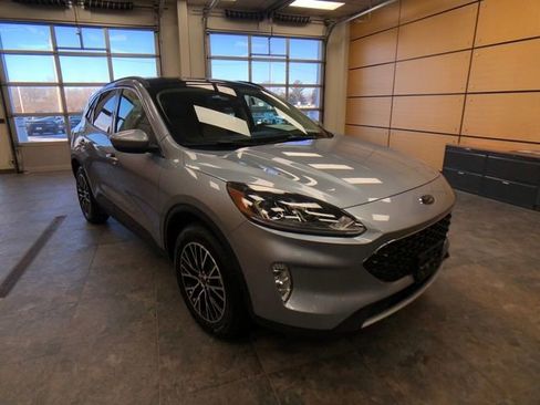 Certified 2022 Ford Escape SEL w/ Technology Package image 1