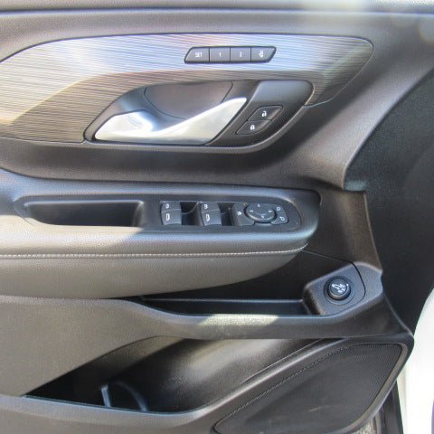 Certified 2024 GMC Terrain SLT AWD/4WD image 17