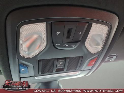 Used 2022 RAM 1500 Big Horn AWD/4WD image 37