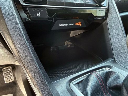 Used 2018 Honda Civic Si image 56