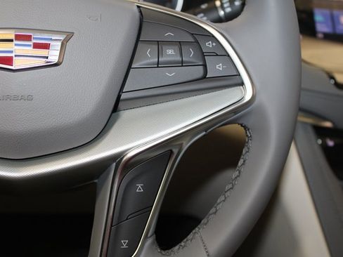 New 2025 Cadillac XT5 Premium Luxury image 23