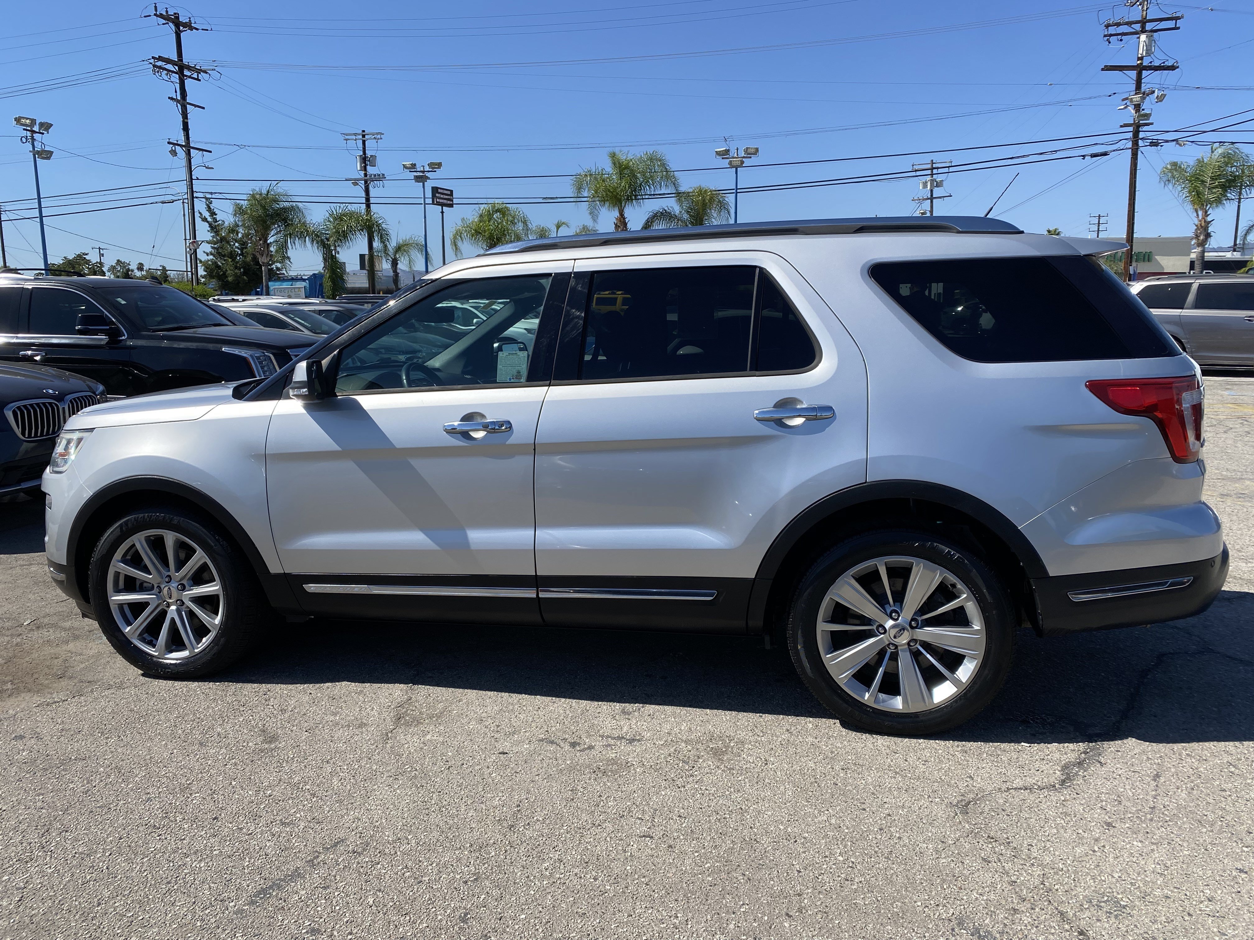 Used 2018 Ford Explorer Limited FWD image 8