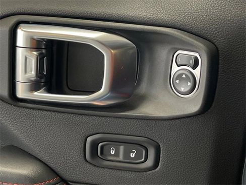 Used 2024 Jeep Wrangler Unlimited Rubicon 392 image 17