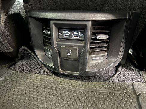 Used 2024 RAM 2500 Laramie image 22