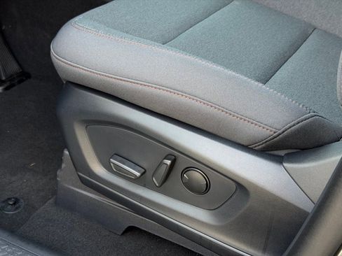New 2026 Ford Explorer Active AWD/4WD image 22