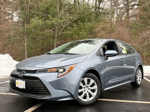 New 2026 Toyota Corolla LE image 1