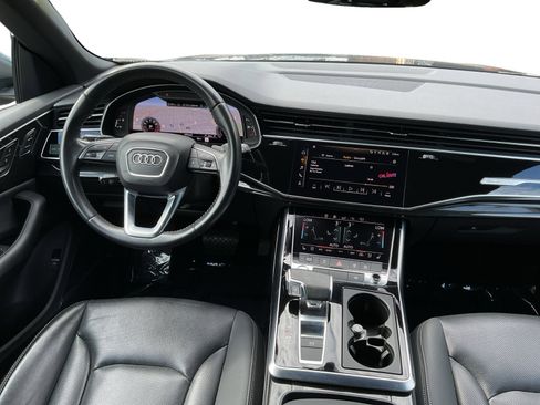 Used 2020 Audi Q8 Premium Plus w/ Premium Plus Package image 15