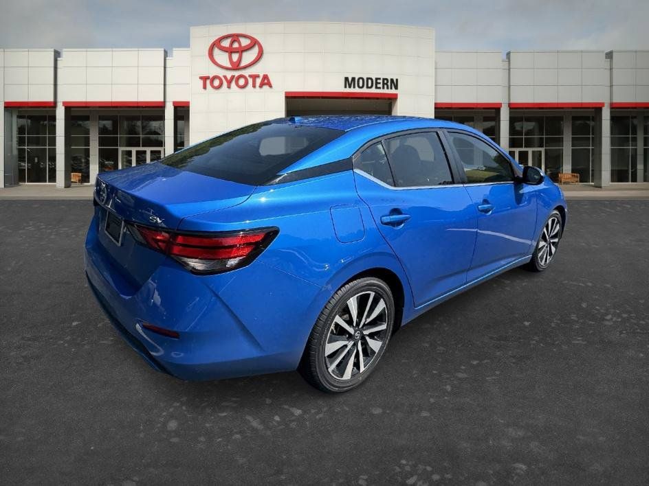 Used 2022 Nissan Sentra SV w/ SV Premium Package FWD image 21