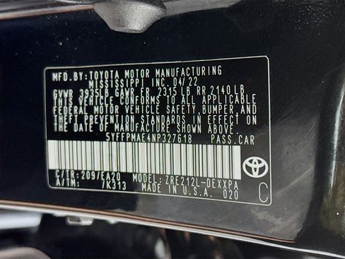 Used 2022 Toyota Corolla XLE image 39