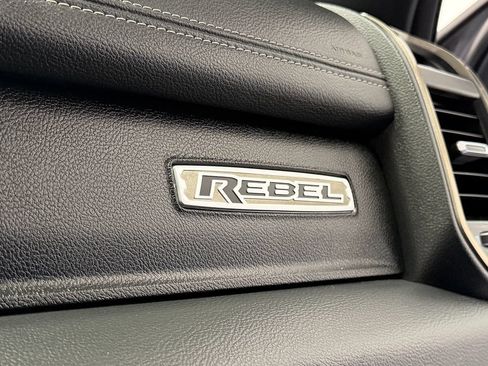 Used 2020 RAM 1500 Rebel w/ Level 2 Equipment Group AWD/4WD image 17
