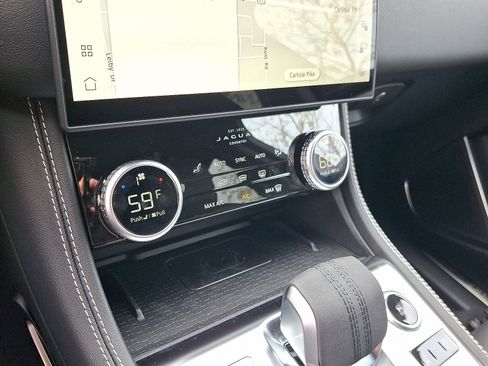 New 2026 Jaguar F-PACE R-Dynamic S AWD/4WD image 13